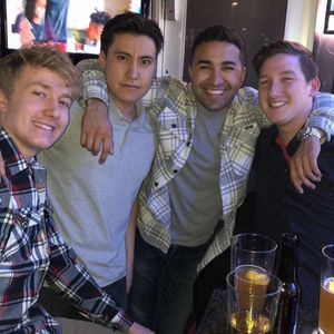 Meet your Posher, Corey